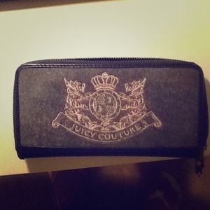 **juicy couture** long wallet