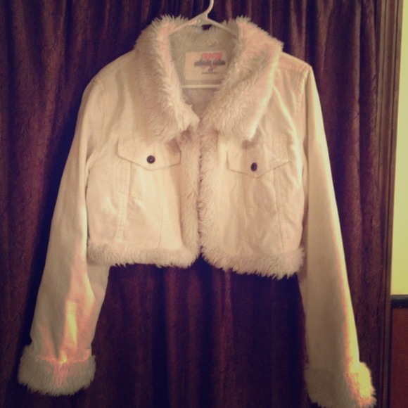 Short waisted jacket