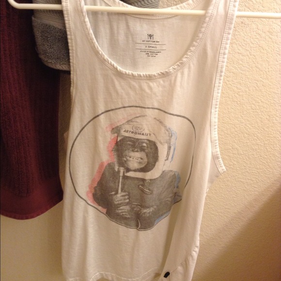 White guy monkey astro tank 🍮SOLD🍮