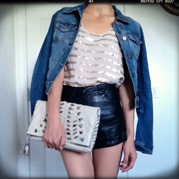 🚫SOLD🚫 🎉HOST PICK🎉 Beige Sequin Striped Tank