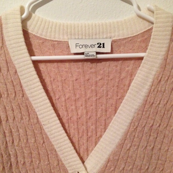 ❌❌SOLD in bundle❌❌Forever 21 blush cardigan - Picture 2 of 4
