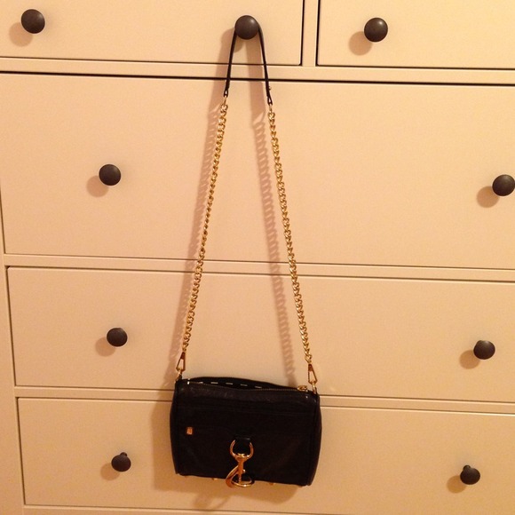 🎀SOLD🎀Rebecca Minkoff MAC Mini in Black