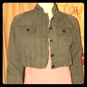 💚 BB Dakota Olive Crop Denim Jacket M