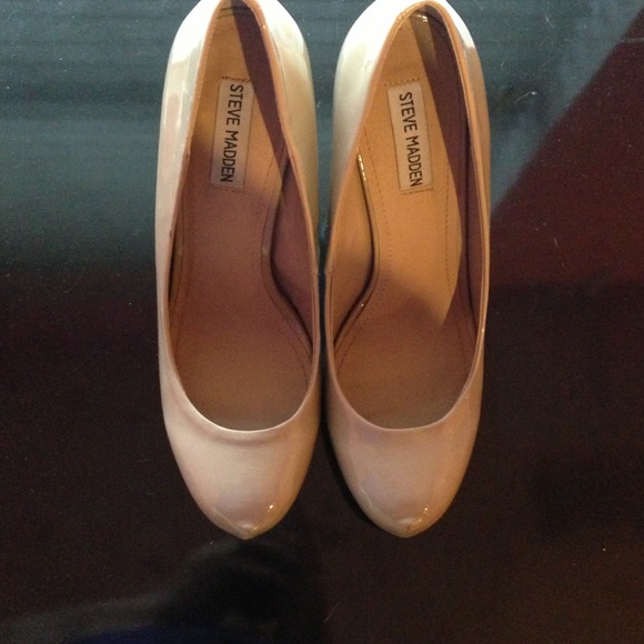 Steve madden heels size 10