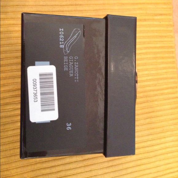 Giuseppe Zanotti Leopard Flats - Picture 4 of 4