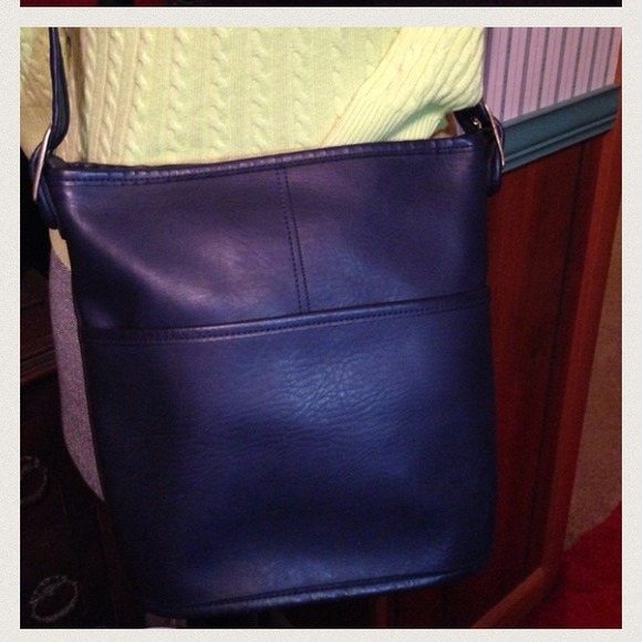 SOLD Navy Blue Leather bucket purse
