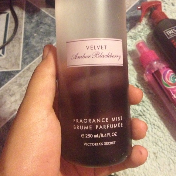 Perfume by velvet