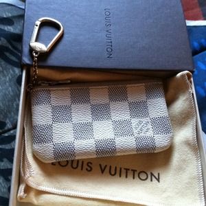 🌟Loius Vuitton Authentic Key Pouch🌟