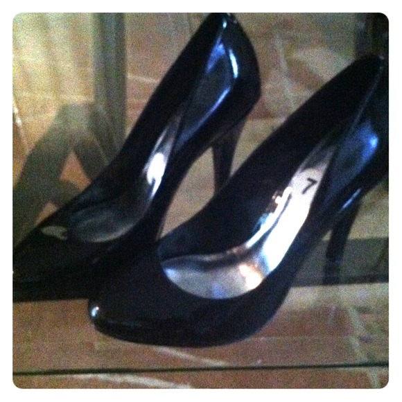 Black Jessica Simpson heals