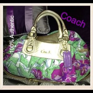 REDUCED Coach purse! Special sale! Authentic 100%