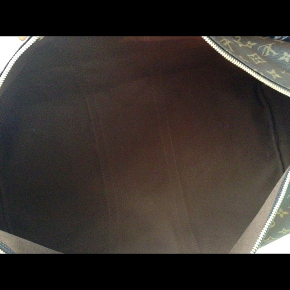 Louis Vuitton Keepall 60😊🚫sold locally🚫 - Picture 3 of 4