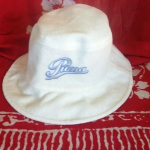 Puma reversible hat !!
