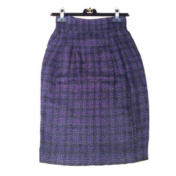 Chanel High waisted skirt