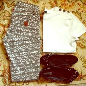 🚫ON HOLD 🚫 Roxy Aztec Patterned Denim Pants