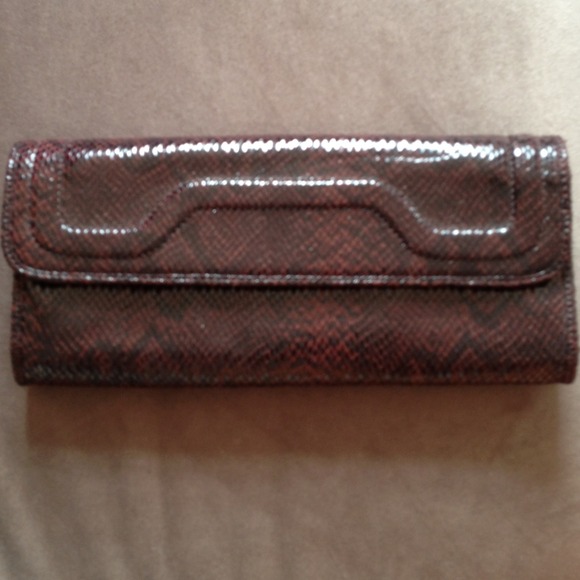 Banana republic faux snakeskin brown clutch