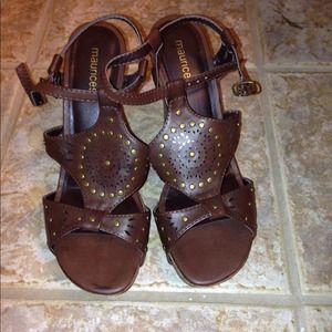 Brown wedges cute worn once !