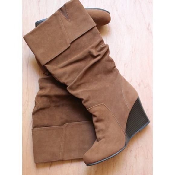 Boots - Brown Cuffed Wedge Boots