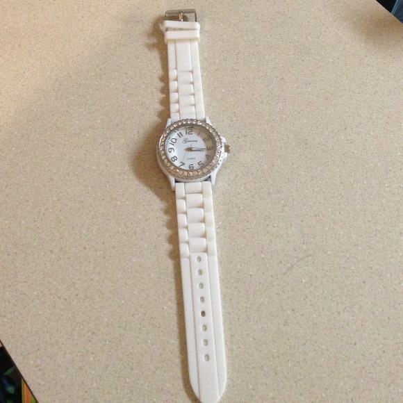 White jelly watch