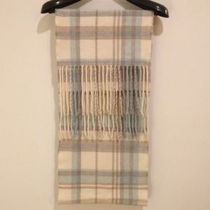 Banana Republic Wool plaid long scarf!!