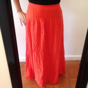 Maxi orange skirt