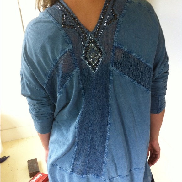 SOLD! Free People Focus on Center top - Picture 2 of 4