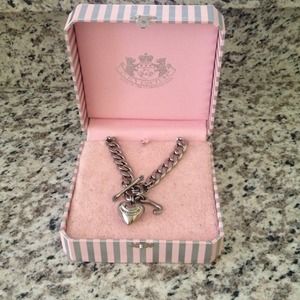 Juicy couture necklace