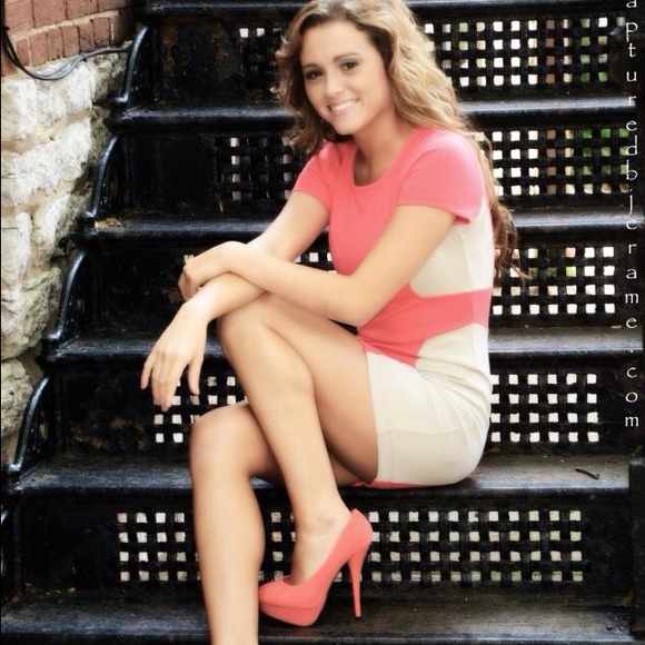 SOLD Forever21 Color Block Dress - Picture 2 of 4