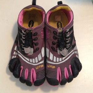 Barely used vibram!!