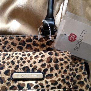 Leopard purse