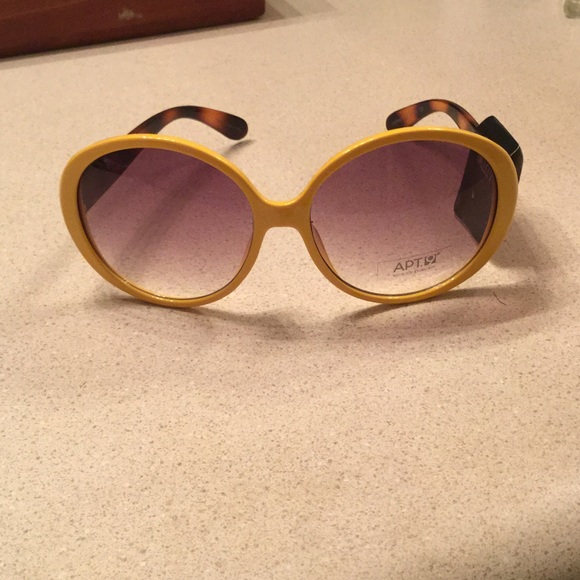 apt9 Accessories - Brand new Apt9 sunglasses