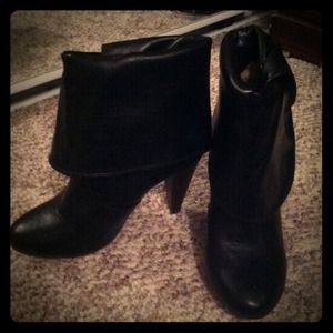 Voletile boots