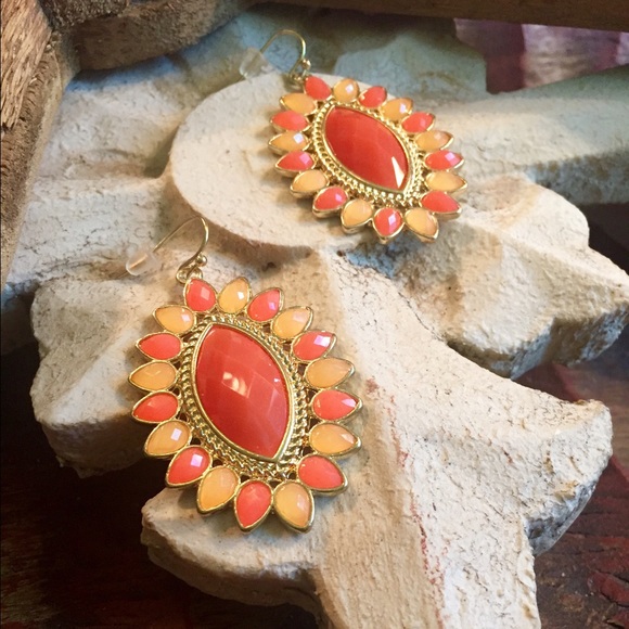 Jewelry - Statement jeweled earrings in corals Jewelry - Statement jeweled earrings in corals