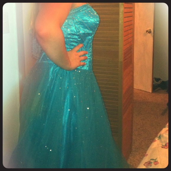 Prom dress