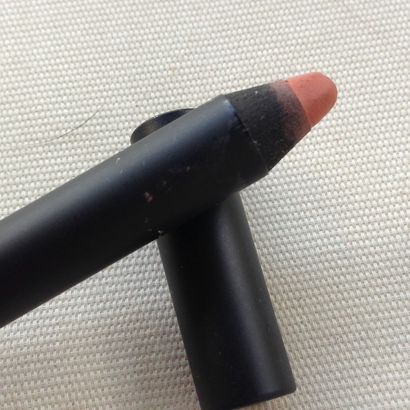 🔴SOLD🔴 Velvet lip pencil in Calliope HTF - Picture 3 of 4