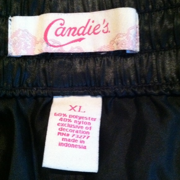 Athletic shorts - Picture 3 of 3