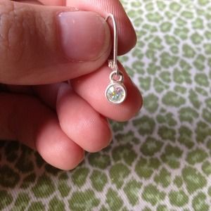 VINTAGE PREMIERE EARRINGS DAINTY