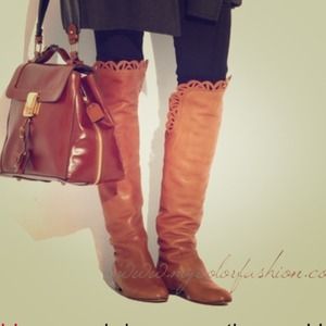 Looking for similar boots !!!!