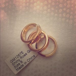 +++REDUCED+++ Glitterings Rose Gold Bands size 8