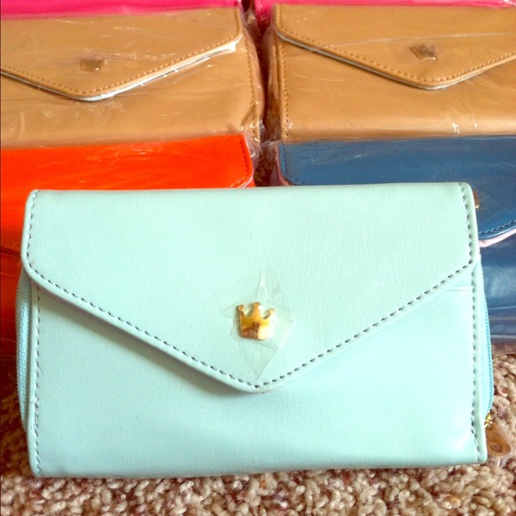 ❌SOLD❌PU Leather Light Blue Wallet & Phone Holder