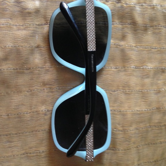 Tiffany&co metro square sunglasses