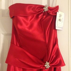 Jessica McClintock prom dress