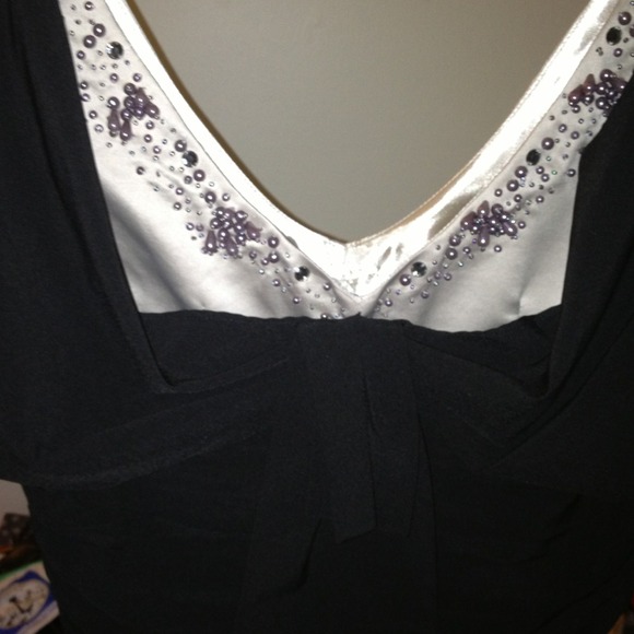 BLACK RUSHED BLOUSE. SIDE INVISIBLE ZIPPER