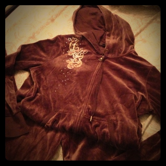 😃😃😃😃Traded😃😃😃😃Express brown