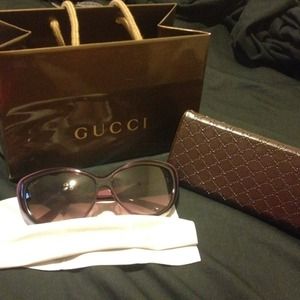 🔴HOLD🔴Gucci glasses! 😍🌺
