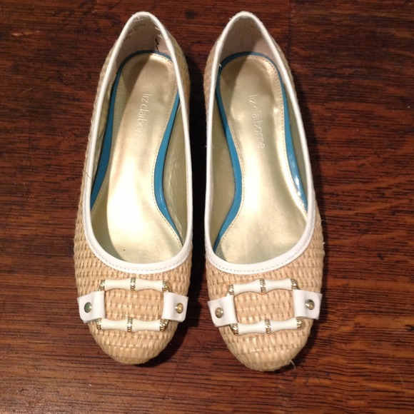 Ballet flats NWOT