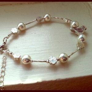 💕💕FREE GIFT WITH PURCHASE💕💕