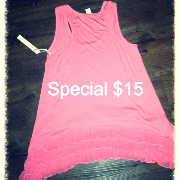 NEW kenar ruffle long pink shirt. Amazing fabric!