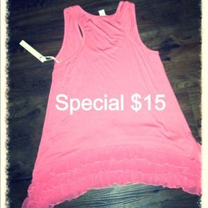 NEW kenar ruffle long pink shirt. Amazing fabric!