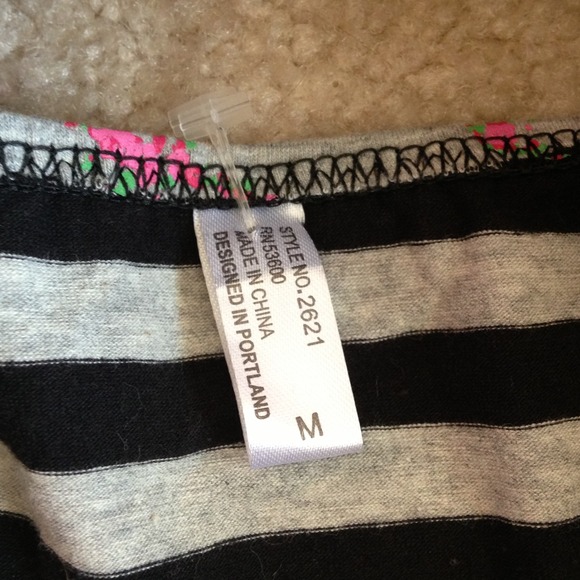 SOLD🎉 - Picture 2 of 2