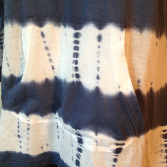 NEW Tie Dye Hoodie Striped Top - Picture 3 of 5